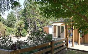 Old Mountain Road Retreat